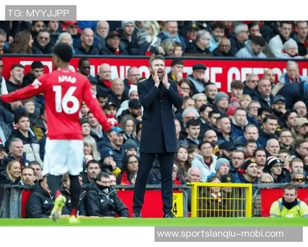 曼城官方推特发布海报热身曼市德比哈兰德塞梅尼奥多库齐亮相